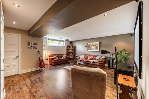 Salle familiale - 1813 Rue De Beaulac, Chambly, QC - Indoor