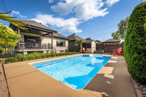 Piscine - 1813 Rue De Beaulac, Chambly, QC - Outdoor With In Ground Pool