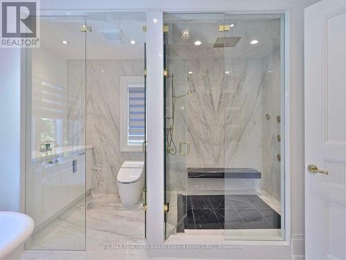 39 Arjay Crescent, Toronto, ON - Indoor Photo Showing Bathroom
