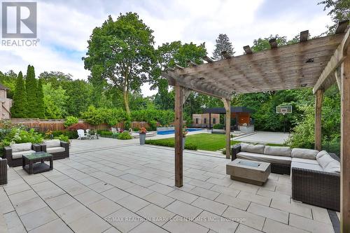 39 Arjay Crescent, Toronto, ON - Outdoor