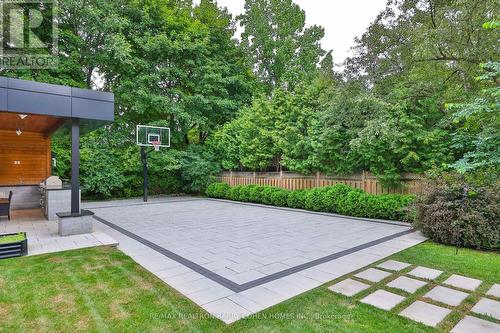 39 Arjay Crescent, Toronto, ON - Outdoor