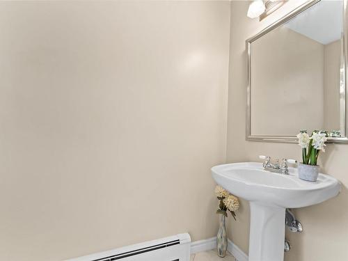 8 Fox Glove Lane, Halifax, NS - Indoor Photo Showing Bathroom