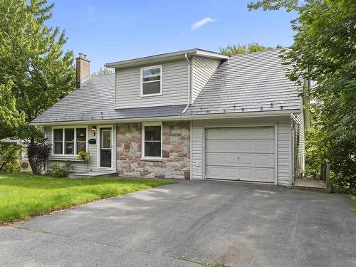 8 Fox Glove Lane, Halifax, NS - Outdoor