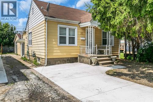 3337 RIBERDY ROAD  Windsor, ON N8W 3V3