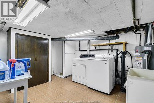3337 Riberdy Road, Windsor, ON - Indoor Photo Showing Laundry Room