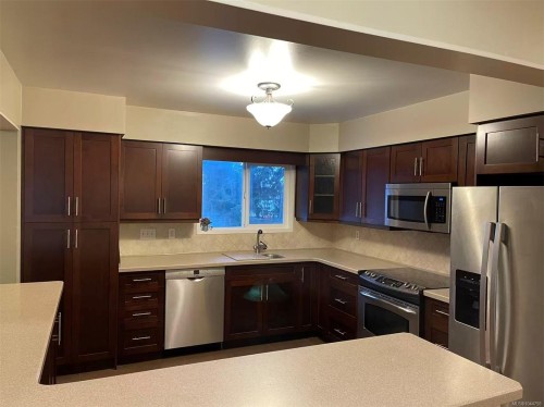 966 Haslam Ave, Langford, BC 