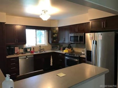 966 Haslam Ave, Langford, BC 