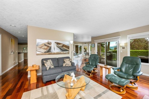 949 Pacific Pl, Duncan, BC 