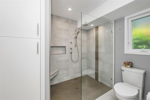 949 Pacific Pl, Duncan, BC 