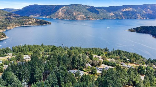 949 Pacific Pl, Duncan, BC 