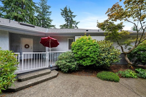 949 Pacific Pl, Duncan, BC 