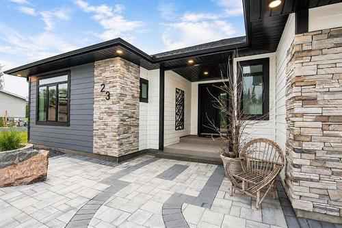 23 Amherst Dr, Pinawa, MB - Outdoor With Deck Patio Veranda