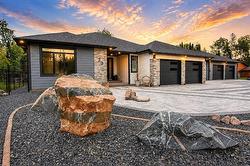 23 Amherst DR  Pinawa, MB R0E 1L0