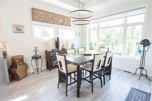 23 Amherst Dr, Pinawa, MB - Indoor Photo Showing Dining Room