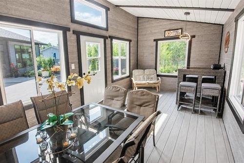 23 Amherst Dr, Pinawa, MB - Indoor