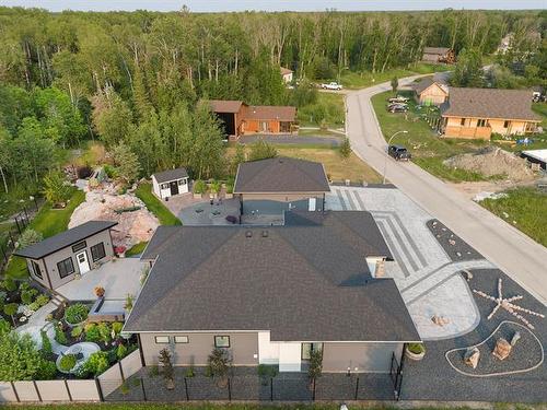 23 Amherst Dr, Pinawa, MB - Outdoor With View
