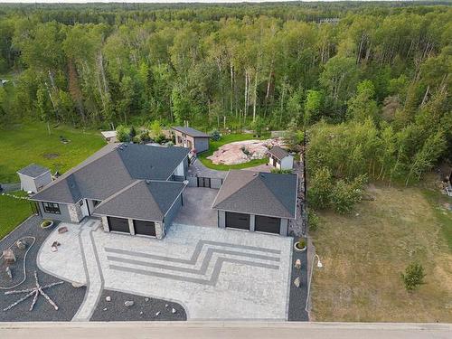 23 Amherst Dr, Pinawa, MB - Outdoor