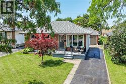 13 ALLANBURG Road S  St. Catharines, ON L2T 2R8
