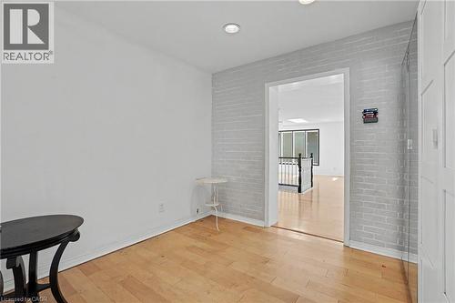 100 Hardale Crescent, Hamilton, ON - Indoor Photo Showing Other Room