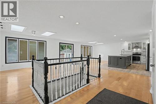 100 Hardale Crescent, Hamilton, ON - Indoor Photo Showing Other Room