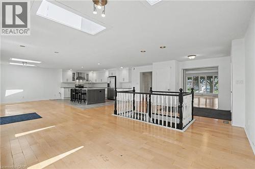 100 Hardale Crescent, Hamilton, ON - Indoor Photo Showing Other Room