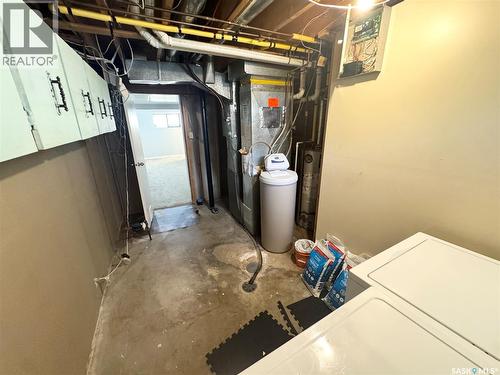 2907 Jenkins Drive E, Regina, SK - Indoor