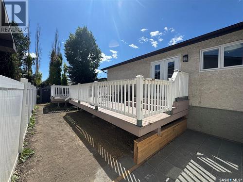 2907 Jenkins Drive E, Regina, SK - Outdoor With Deck Patio Veranda With Exterior