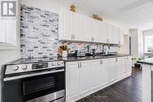 114 Desroches Trail, Tiny, ON - Indoor Photo Showing Kitchen With Upgraded Kitchen