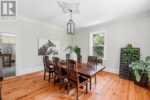 5515 Blind Line, Burlington, ON - Indoor Photo Showing Dining Room