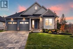27 MAPLE LEAF AVENUE S Fort Erie (Ridgeway), ON L0S 1N0
