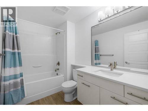 985 Academy Way Unit# 104, Kelowna, BC - Indoor Photo Showing Bathroom