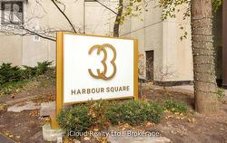 837 - 33 HARBOUR SQUARE Toronto, ON M5J 2G2