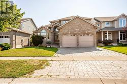 544 LAKEVIEW DRIVE Woodstock, ON N4T 1W1