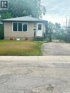 724 EASTVIEW AVENUE  Regina, SK S4N 0A2