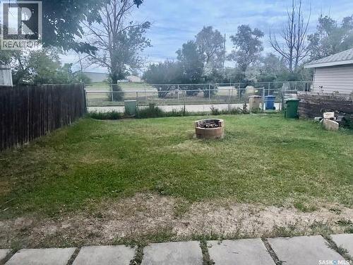 724 Eastview Avenue, Regina, SK - Outdoor