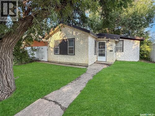 359 6Th Avenue Se, Swift Current, SK - Outdoor