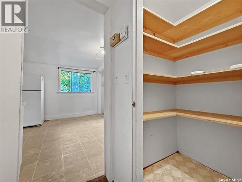 359 6Th Avenue Se, Swift Current, SK - Indoor