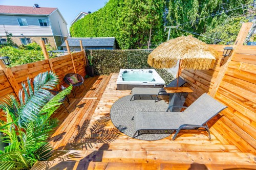 Cour - 9935 Rue Riverin, Brossard, QC - Outdoor