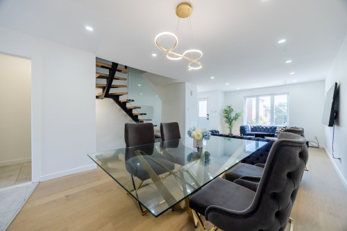 Salle à manger - 9935 Rue Riverin, Brossard, QC - Indoor Photo Showing Other Room