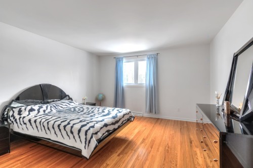 Chambre à coucher - 50 Rue Westpark, Dollard-Des-Ormeaux, QC - Indoor Photo Showing Bedroom