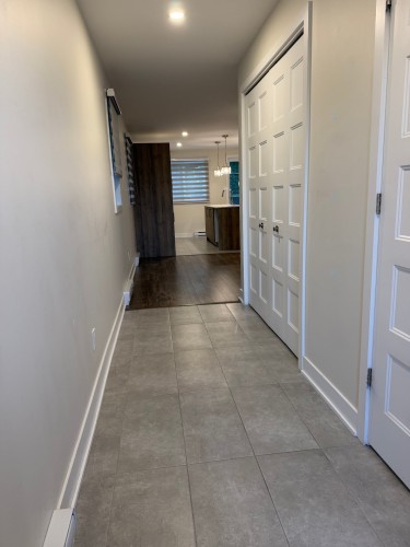 Mud Room - 101-78 Rue Moreau, Saint-Jean-Sur-Richelieu, QC - Indoor Photo Showing Other Room