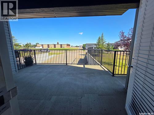 110 306 Petterson Drive, Estevan, SK - Outdoor