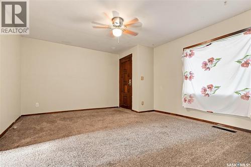 1015 J Avenue N, Saskatoon, SK - Indoor Photo Showing Other Room