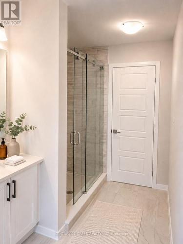 251 Clark Avenue, Kitchener, ON - Indoor Photo Showing Bathroom
