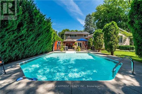 138 Judith Crescent, Hamilton, ON - Outdoor With In Ground Pool With Backyard