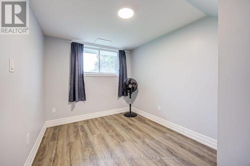 100 Lauris Avenue, Cambridge, ON - Indoor Photo Showing Other Room