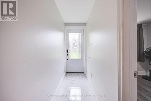 100 Lauris Avenue, Cambridge, ON - Indoor Photo Showing Other Room