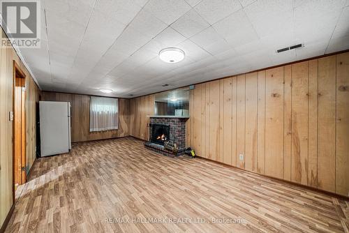 27 Sunray Crescent, Toronto, ON - Indoor