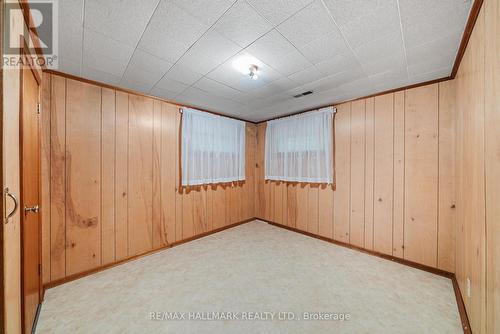 27 Sunray Crescent, Toronto, ON - Indoor Photo Showing Other Room