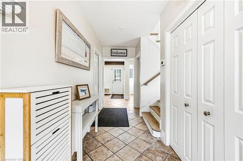 364 Fennell Avenue W, Hamilton, ON - Indoor Photo Showing Other Room